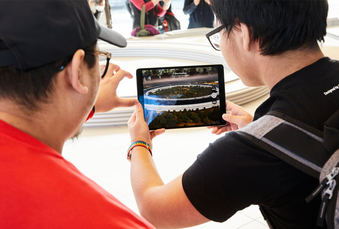 ApplePark_VisitorCenterの写真②