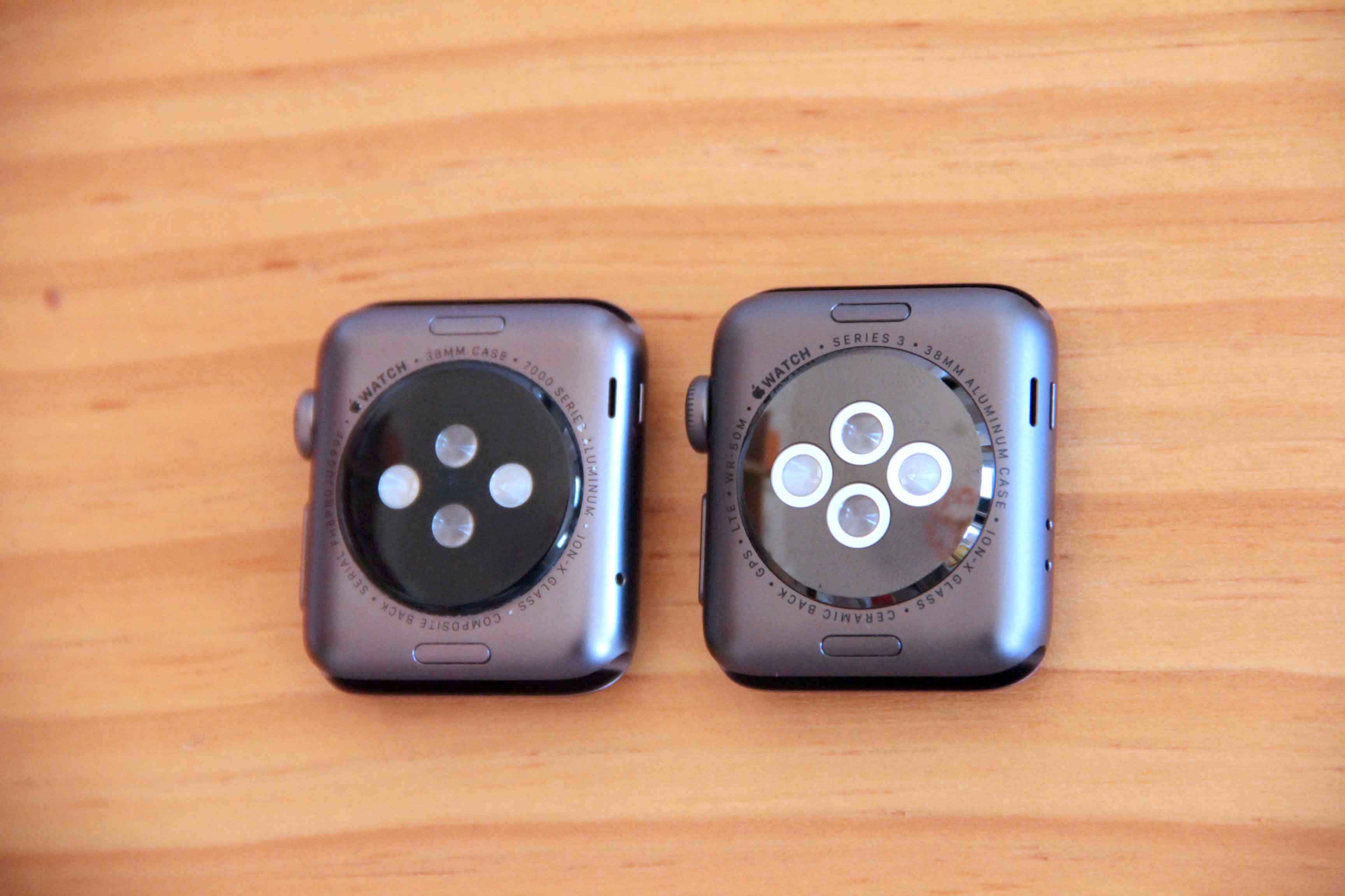 アップルウォッチの初代との違いは?Apple Watch 3 セルラーを比較。