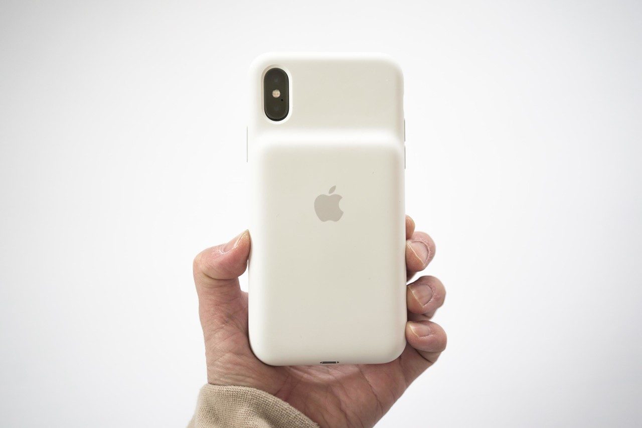 徹底検証！iPhoneXS Apple純正のSmart Battery Case レビュー。