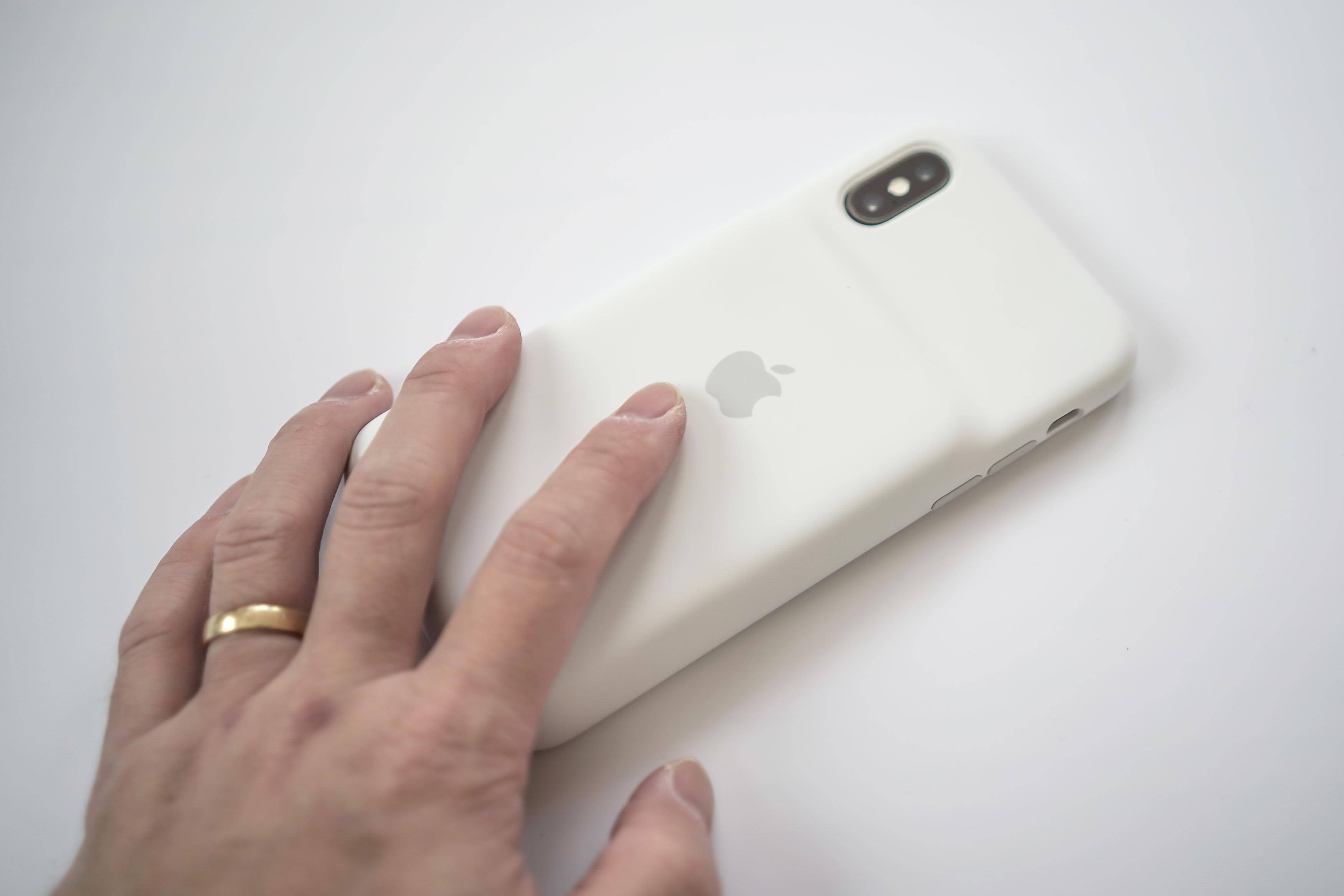 iPhone XS Smart Battery Case 4