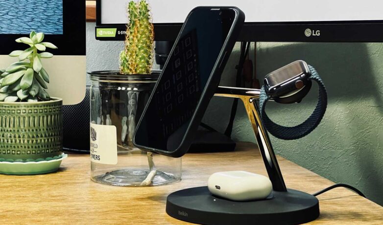 iPhone12・13のMagiSafe対応のBelkin 3in1ワイヤレス充電器レビュー